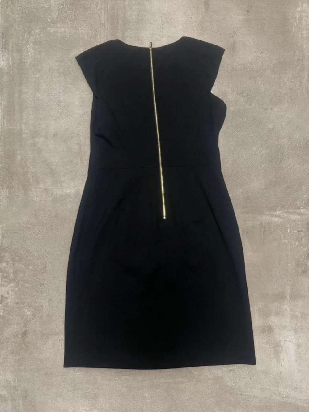 Calvin Klein Black Sheath Dress Size 8 Gold Buckle Career Cocktail